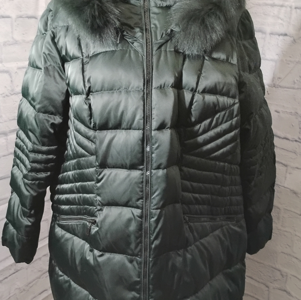 1 Madison Dark Jade Green Down Puffer Coat With Fur Trimmed Hood - Picture 4 of 12